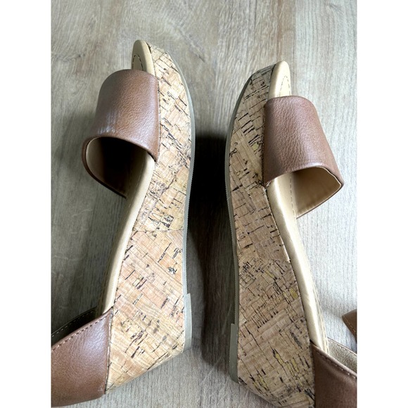 Unr8ed Girls wedge sandals faux leather cork size 3 - Picture 7 of 9